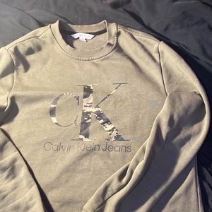 Calvin Klein jeans nude color sweat shirt